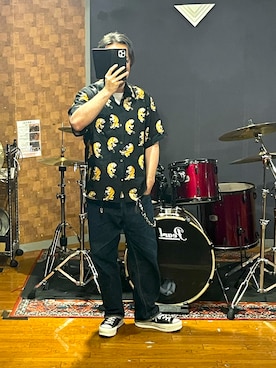 「wackomariaのアイテム（シャツ/ブラウス、ブラック系）」を使った、峰虎さん（メンズ・171cm）の夏コーディネート