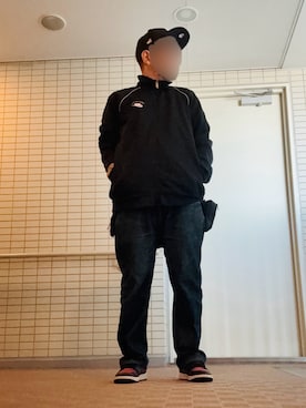 「アイテム（ボディバッグ/ウエストポーチ）」を使った、EZR08さん（メンズ・169cm）の秋コーディネート