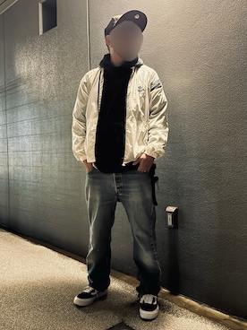 「アイテム（ナイロンジャケット）」を使った、EZR08さん（メンズ・169cm）の秋コーディネート