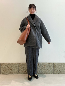 「URBAN RESEARCH DOORS（アーバンリサーチドアーズ）のタートルネックニット（ニット/セーター）」を使った、YUKIさん（レディース・165cm）の冬コーディネート