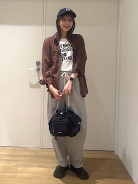「アイテム（キャップ）」を使った、rikopinchaanさん（レディース・167cm・20代）の秋コーディネート