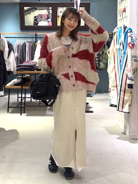 「アイテム（スカート、ベージュ系）」を使った、rikopinchaanさん（レディース・167cm）の冬コーディネート