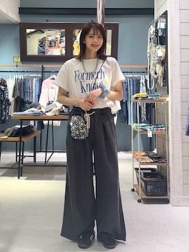 「BAYFLOW（ベイフロー）のアイテム（Tシャツ/カットソー）」を使った、rikopinchaanさん（骨格ナチュラル・レディース・167cm）の夏コーディネート