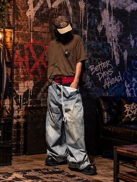「STUSSY（ステューシー）のアイテム（Cap、ブラウン系）」を使った、CHdogさん（メンズ・177cm）の秋コーディネート