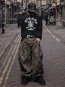 「STUSSY（ステューシー）のアイテム（その他トップス、ブラック系）」を使った、CHdogさん（メンズ・177cm）の春コーディネート