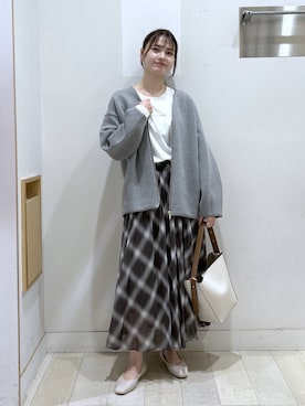 「アイテム（ブルゾン、グレー系）」を使った、おひめさん（レディース・158cm）の秋コーディネート