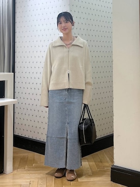 「A part by（アパートバイ）のアイテム（デニムスカート）」を使った、なつみさん（レディース・162cm）の秋コーディネート