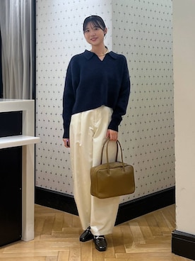 「アイテム（バレッタ/ヘアクリップ）」を使った、なつみさん（レディース・162cm・20代）の秋コーディネート