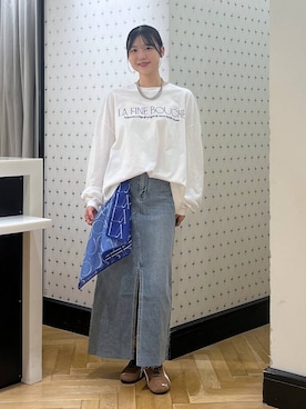 「アイテム（バンダナ/スカーフ）」を使った、なつみさん（レディース・162cm・20代）の秋コーディネート