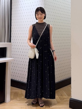 「A part by（アパートバイ）の【今年も登場！】ドットシシュウキャミワンピース（One piece dress、ブラック系）」を使った、なつみさん（レディース・162cm）の夏コーディネート