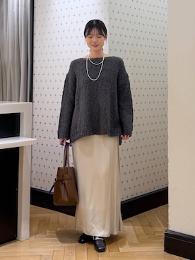 「アイテム（バレッタ/ヘアクリップ）」を使った、なつみさん（レディース・162cm・20代）の秋コーディネート