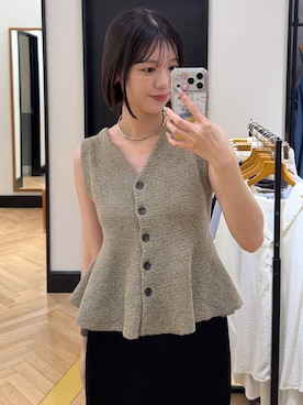 「A part by（アパートバイ）のブークレペプラムニットノースリーブ（Vest、ベージュ系）」を使った、なつみさん（レディース・162cm）の夏コーディネート
