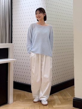 「A part by（アパートバイ）のレースアミプルオーバー_長袖（ニット/セーター、ブルー系）」を使った、なつみさん（レディース・162cm）の春コーディネート