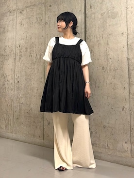 「KBF（ケイビーエフ）のクリンクルミニワンピース（ワンピース、ブラック系）」を使った、mamiさん（レディース・153cm）の春コーディネート