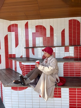 「旅行」｜「アイテム（ステンカラーコート）」を使った、mfm_pikoさん（レディース・160cm）の秋コーディネート