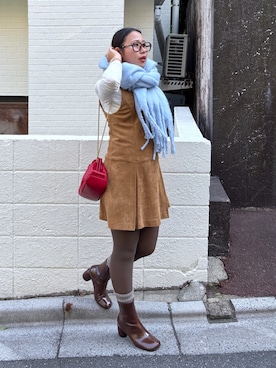 「アイテム（ジャンパースカート）」を使った、mfm_pikoさん（レディース・160cm）の秋コーディネート