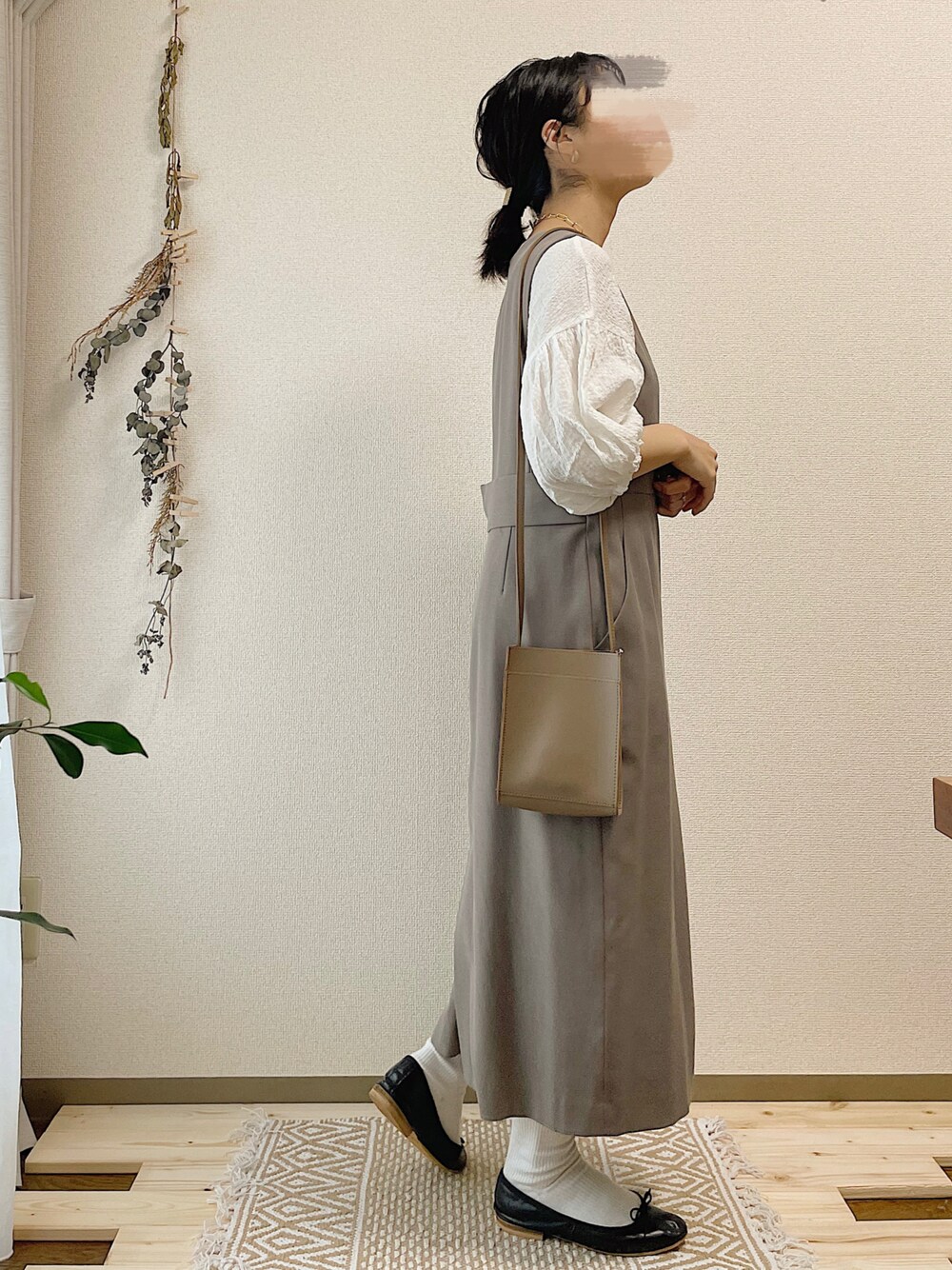 「低身長、低身長コーデ、着回しコーデ、GRL、IENA、休日スタイル、秋服準備はじめました、オトナカジュアル」｜「3coinsのアイテム（ショルダーバッグ、ベージュ系）」を使った、tsugさん（レディース・150cm）の秋コーディネートの1枚目の写真