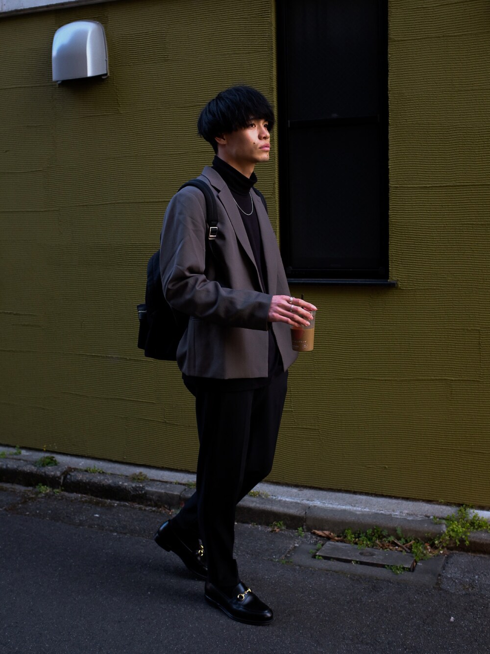 Lui's（ルイス）の「モダンウールショートダブルジャケット