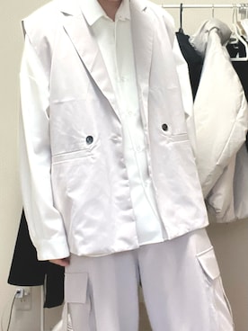 「アイテム（カーゴパンツ、グレー系）」を使った、ゆづきさん（メンズ・173cm）の秋コーディネート