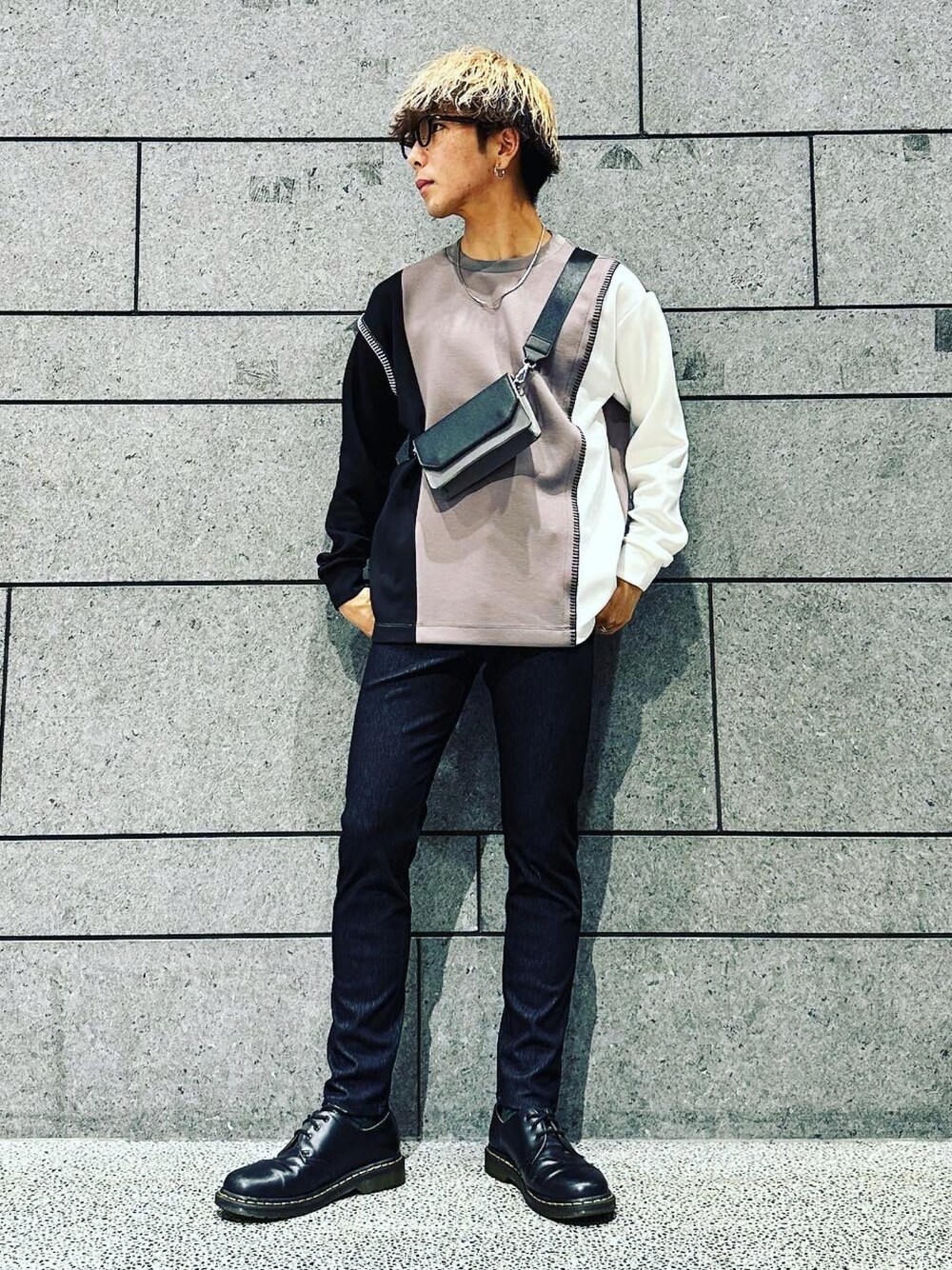 「ファッションを楽しもう、秋冬コーデ、秋服コーデ、カジュアルコーデ」｜「tk.TAKEO KIKUCHIのスーパーストレッチ スキニーパンツ（その他パンツ、ブラック系）」を使った、翔ちゃんさん（メンズ・170cm）の秋コーディネートの1枚目の写真