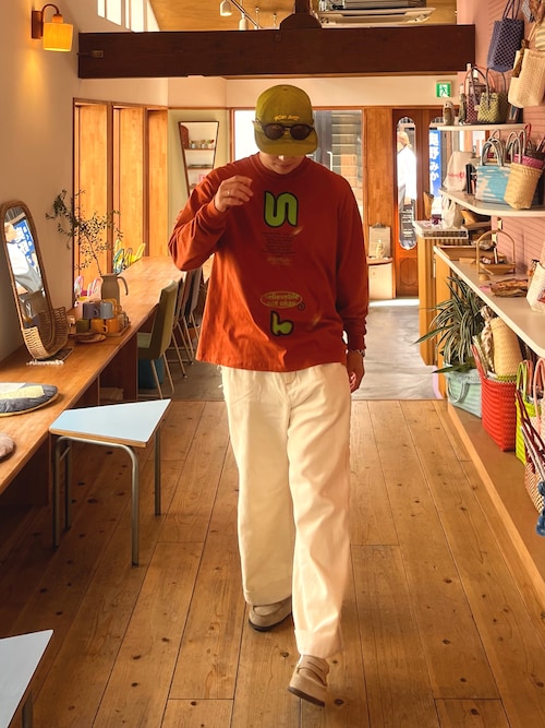 「CPCM(シーピーシーエム)のロールアップチノパンツ(その他パンツ)」を使った、レンタロウさん(メンズ・175cm)の秋コーディネート