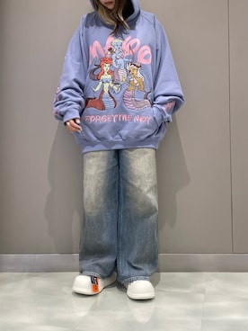 「ROYAL FLASH（ロイヤルフラッシュ）のアイテム（トップス）」を使った、runaさん（レディース・159cm）の秋コーディネート