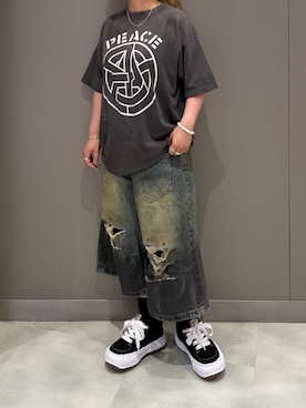 「ROYAL FLASH（ロイヤルフラッシュ）のアイテム」を使った、runaさん（レディース・160cm）の秋コーディネート