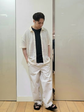 「ALLSAINTS（オールセインツ）のMUNROE OPEN STITCH MESH RELAXED SHIRT | MUNROE オープン ステッチ メッシュ リラックス シャツ（シャツ/ブラウス、ホワイト系）」を使った、Naoya 〈相互フォロー〉さん（メンズ・168cm）の夏コーディネート