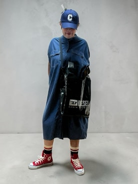 「CONVERSE（コンバース）のconverse コンバース ALL STAR HI オールスター ハイ 3206 RED(US)（スニーカー、レッド系）」を使った、未央  ‪ ‪ さん（レディース・170cm）の夏コーディネート