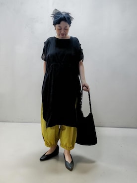 「チャイハネ（チャイハネ）の【チャイハネ】ロングスリット ビッグシルエットワンピース（ワンピース、ブラック系）」を使った、未央  ‪ ‪ さん（レディース・170cm）の夏コーディネート