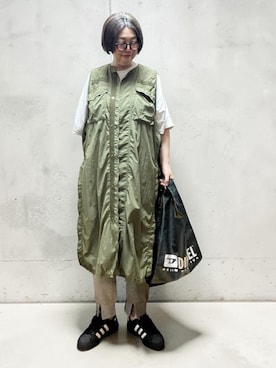 「itto...（イット）のミニ裏毛スウェットジョガーパンツ（スウェットパンツ、グレー系）」を使った、未央  ‪ ‪ さん（レディース・170cm）の夏コーディネート