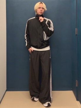 「アイテム（ジャージ）」を使った、Kncnさん（メンズ・181cm）の冬コーディネート