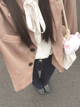 「AZUL（アズール）のアイテム」を使った、Runaさん（レディース・163cm）の秋コーディネート