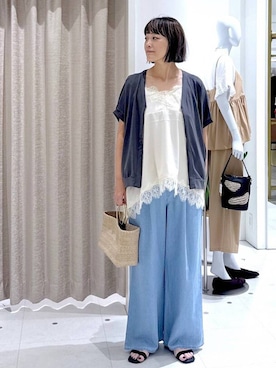 「Elura（エルーラ）の冷感Vネックプルオーバー/1045980（Tシャツ/カットソー、グレー系）」を使った、maturi0108さん（レディース・164cm）の夏コーディネート