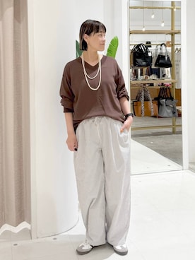 「Elura（エルーラ）のアイテム」を使った、maturi0108さん（レディース・164cm）の春コーディネート