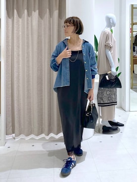「Elura（エルーラ）のサテンレースキャミワンピース/1071757（ワンピース、グレー系）」を使った、maturi0108さん（レディース・164cm）の秋コーディネート