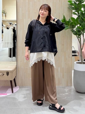 「Elura（エルーラ）のマルチP撥水リュック/597586（バックパック/リュック、グレー系）」を使った、suzuyuuさん（レディース・159cm）の春コーディネート