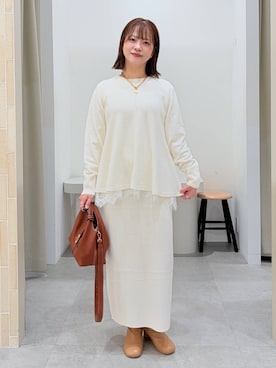 「Elura（エルーラ）のジンジャーモイスト裾レイヤー/1075329（Tシャツ/カットソー、ホワイト系）」を使った、suzuyuuさん（レディース・159cm）の秋コーディネート