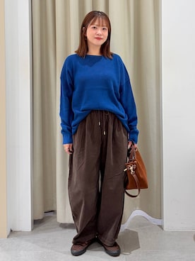 「Elura（エルーラ）のコーデュロイワイドパンツ/1049454（その他パンツ、グレー系）」を使った、suzuyuuさん（レディース・159cm）の秋コーディネート