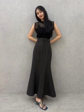 「アイテム（サンダル、ブルー系）」を使った、ELENさん（レディース・166cm）の夏コーディネート