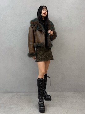 「アイテム（ムートンコート）」を使った、ELENさん（レディース・166cm）の秋コーディネート