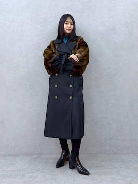「MURUA（ムルーア）の【20th Anniversary Iconic Items】ロングダブルトレンチコート（トレンチコート、ブラック系）」を使った、ELENさん（レディース・166cm）の秋コーディネート