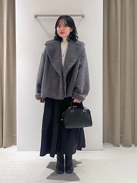 「アイテム（ピーコート）」を使った、りりなさん（レディース・153cm）の秋コーディネート