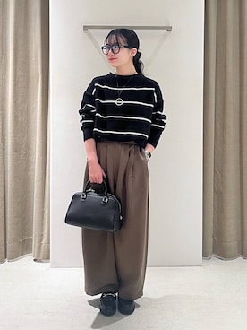 「アイテム（バングル/リストバンド）」を使った、りりなさん（レディース・153cm・20代）の秋コーディネート