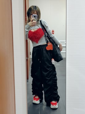 「YOSUKE（ヨースケ）のアイテム（シューズ）」を使った、泥井戸 紫闇⠳⠁⠴ドロイドシアンさん（レディース・155cm）の春コーディネート