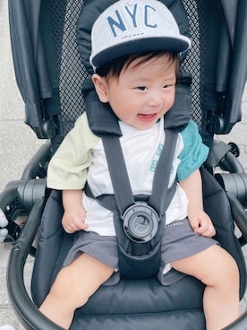 「H&M（エイチ・アンド・エム）のアイテム（キャップ、グレー系）」を使った、Atom😎さん（キッズ・70cm）の夏コーディネート