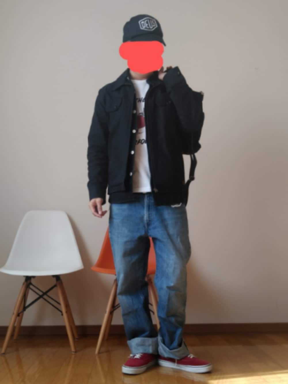 「アメカジ、キャップ、トートバッグ、VANS、デニム、デニムパンツ、517」｜「DEUS EX MACHINAのアイテム（キャップ、ブラック系）」を使った、urotasadamakさん（メンズ・168cm）の秋コーディネートの1枚目の写真