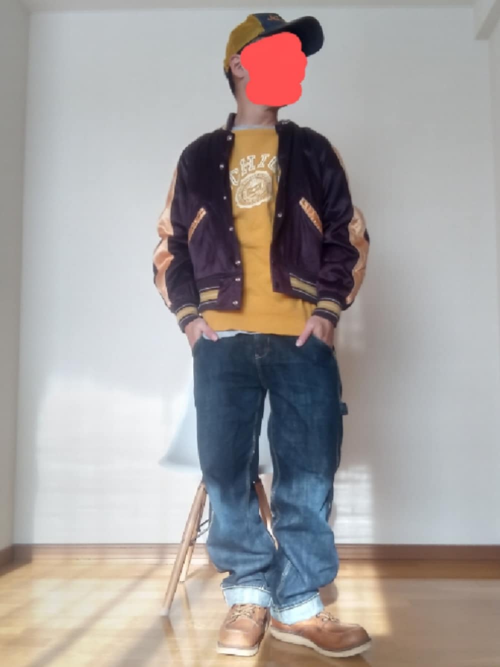「アメカジ、キャップ、スウェット、デニム、デニムパンツ、ペインターパンツ、RED WING、875、アイリッシュセッター、セッター、スカジャン」｜「Buzz Rickson'sのM13573（スカジャン、ブルー系）」を使った、urotasadamakさん（メンズ・168cm）の冬コーディネートの1枚目の写真