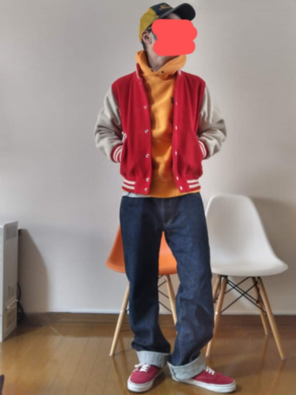 「アメカジ、スタジャン、キャップ、パーカー、デニム、デニムパンツ、VANS、USAFA」｜「Johnbullのアイテム（デニムパンツ、ブルー系）」を使った、urotasadamakさん（メンズ・168cm）の春コーディネートの1枚目の写真