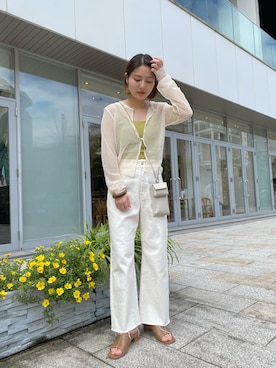 「オールホワイト」｜「アイテム（PC・スマホグッズ/家電）」を使った、momocoさん（レディース・155cm）の夏コーディネート